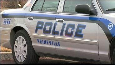Prineville-police-car_3799542_ver1.0