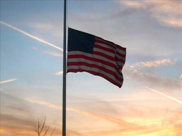 Gov Brown Orders Public Flags To Half Staff To Honor Victims Of Capitol Attack Ktvz