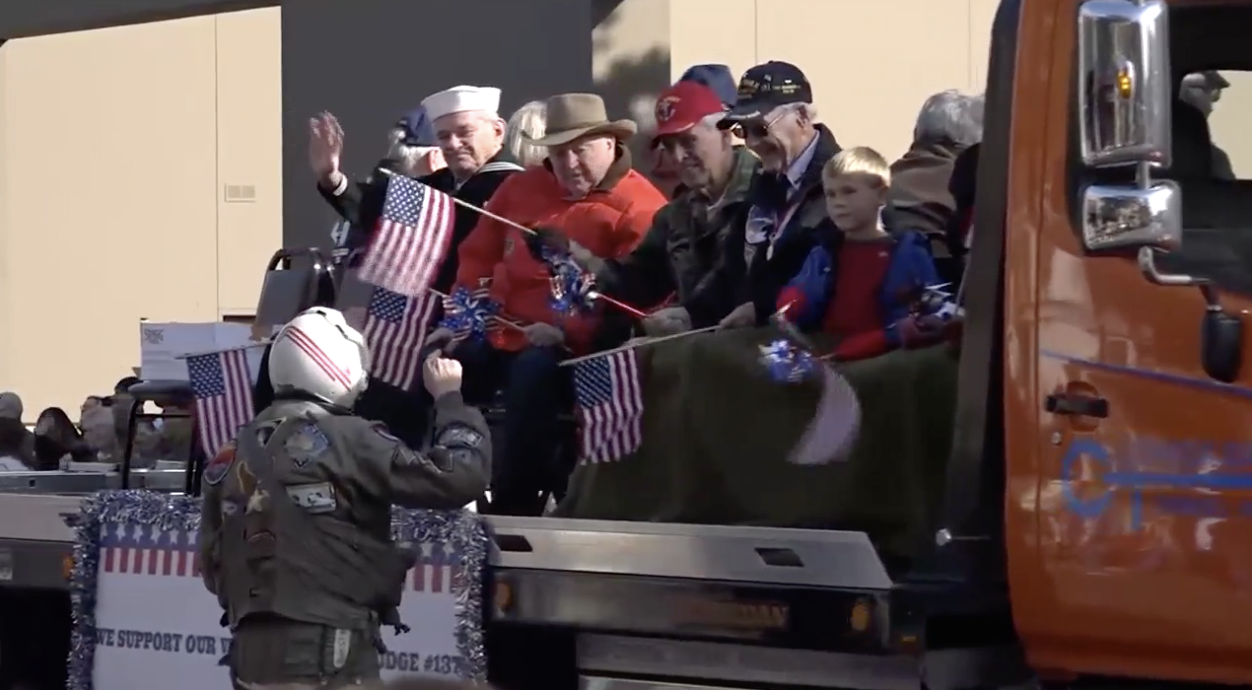 Bend Veterans Day Parade 2019
