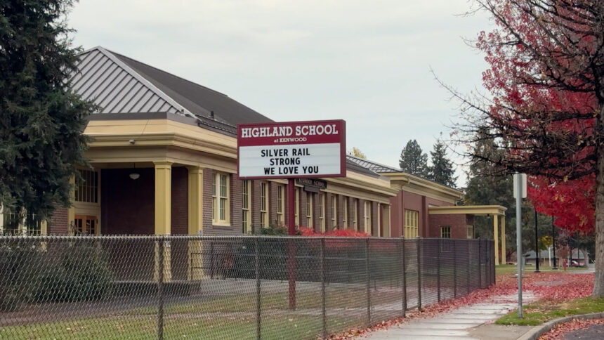 Signs of Support: Message boards across Central Oregon spreading love following tragedy